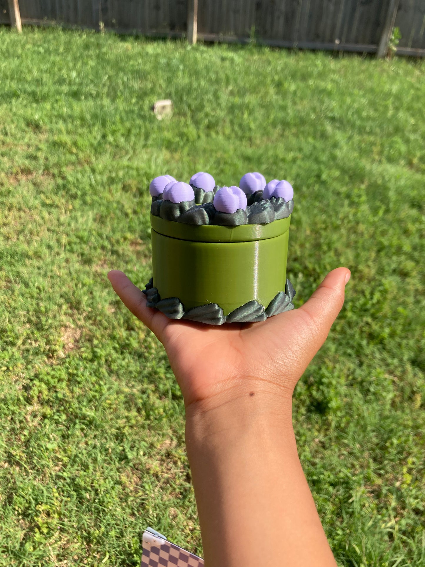 Round Cake Shaped Dice Box! 🎂 summer green
