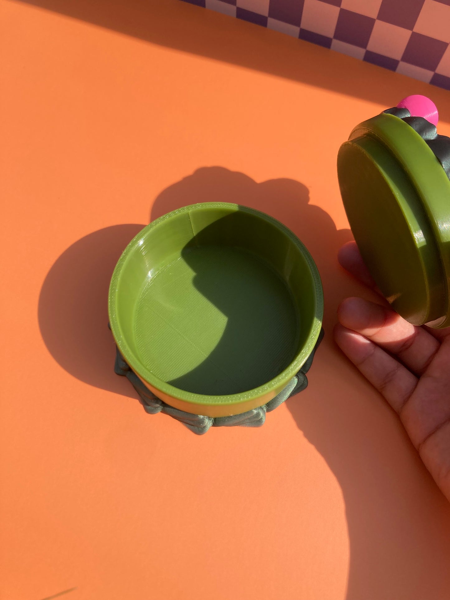Round Cake Shaped Dice Box! 🎂 summer green